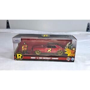 Robin 1969 Chevy Camaro Diecast Car w/ Figure Jada Hollywood Rides